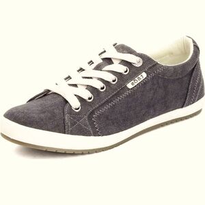 Taos STAR women’s 8.5 Canvas Sneaker